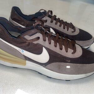 Men’s 10.5 Nike Shoes Waffle One - Light Chocolate